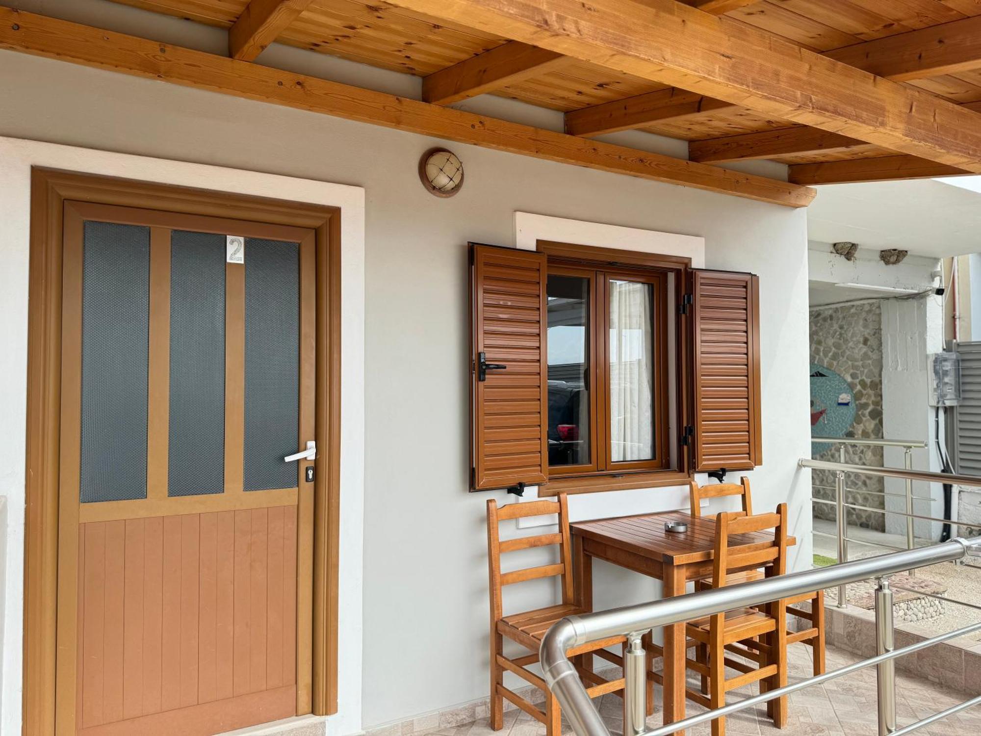 Ionian View B&B Himarë Pokoj fotografie